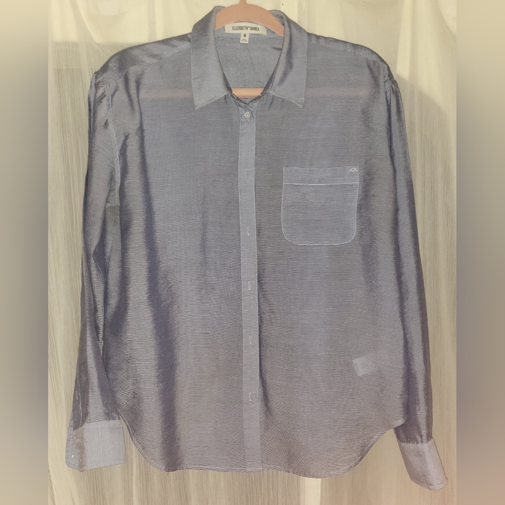 Elizabeth and James Button Down Shirt - M